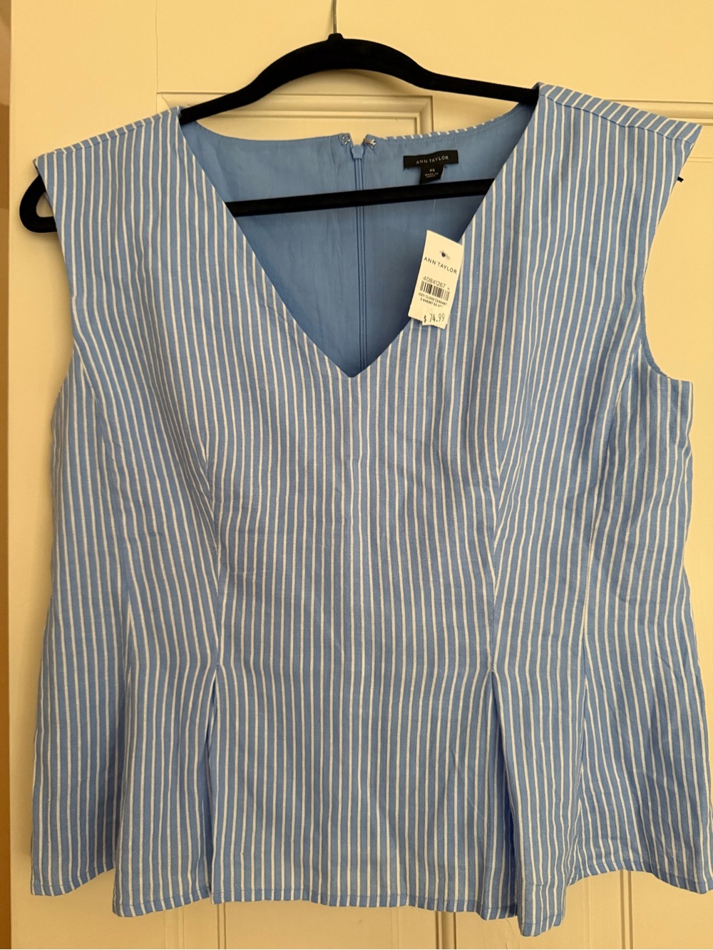 Ann Taylor Blue and White Striped V-Neck Sleeveless Tunic Top